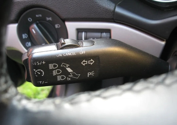 Skoda Octavia cena 21900 przebieg: 239612, rok produkcji 2012 z Złoty Stok małe 301